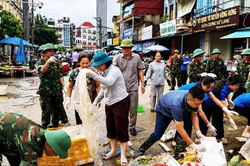 Lạng Sơn khắc phục hậu quả mưa lũ, từng bước nối lại giao thông