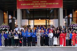 Bồi đắp t&igrave;nh y&ecirc;u v&agrave; tr&aacute;ch nhiệm với đất nước cho thế hệ trẻ