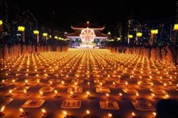 Vì sao người Việt kiêng làm những việc quan trọng vào tháng 7 Âm lịch?