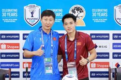 HLV Kim Sang Sik: Tuyển Việt Nam không được chủ quan