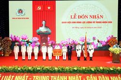 Công an TP Đà Nẵng đón nhận danh hiệu 'Anh hùng Lực lượng vũ trang nhân dân'