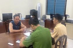 Đối tượng truy nã sa lưới khi đang trên xe khách hướng Bắc - Nam