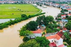 Nhiều sông trên địa bàn Hà Nội vượt báo động III