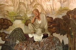 Tinh hoa gốm sứ trong không gian chùa Tiêu Dao