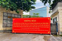 Sở GD-ĐT TP.HCM yêu cầu làm rõ vụ PennSchool đóng cửa ngày tựu trường