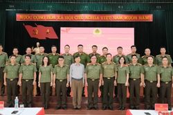 22 học viên dự bồi dưỡng lãnh đạo, chỉ huy Công an làm việc trong môi trường quốc tế