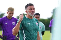 HLV Thái Lan: ASEAN Cup không phải để thử nghiệm đội hình