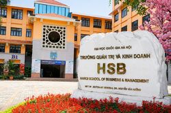 Hơn 30 th&iacute; sinh trượt nguyện vọng bổ sung v&igrave; ngưỡng x&eacute;t tuyển bất ngờ tăng