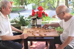 Ngoài 70 tuổi tôi mới thấm: Muốn tuổi già không cô đơn cần hiểu rõ 3 'nguyên tắc' này