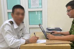 Hà Nội: Danh tính nhân viên bảo vệ hành hung dã man tài xế xe công nghệ trước cổng khu đô thị