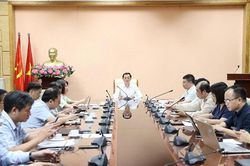 Tăng tốc triển khai Bệnh án, Sổ sức khỏe điện tử, không để chậm tiến độ chuyển đổi số y tế