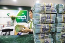 G&oacute;i t&iacute;n dụng hướng đến động lực tăng trưởng, doanh nghiệp nhỏ, vừa: 12 ng&acirc;n h&agrave;ng cam kết d&agrave;nh 408.000 tỷ đồng vốn ưu đ&atilde;i