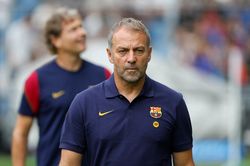 Barca sẵn sàng rao bán 5 trụ cột