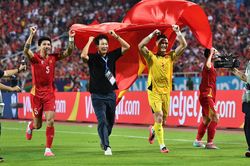 Báo Thái Lan: 'Voi chiến' hai lần dẫn trước vẫn ôm hận trước Việt Nam