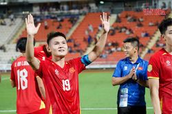 Quang Hải lập kỉ lục 3 lần v&ocirc; địch ASEAN Cup