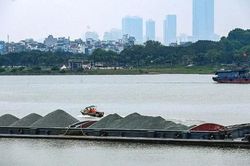 Tạm hạn chế giao thông đường thủy trên sông Hồng phục vụ diễn tập của Hà Nội