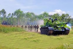 Ph&aacute;t huy vị thế ng&ocirc;i trường anh h&ugrave;ng