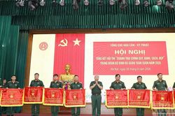 Nâng cao điều kiện ăn ở, sinh hoạt, học tập, công tác cho bộ đội