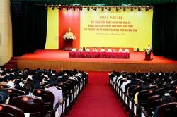 Để thầy cô yên tâm cống hiến cho giáo dục
