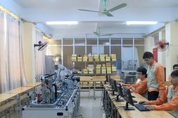 Trường nghề thay đổi tư duy từ đào tạo thứ mình có sang đào tạo thứ doanh nghiệp cần