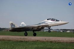 Tiêm kích Su-57 hai chỗ ngồi sẽ thay đổi chiến thuật không chiến thế nào?