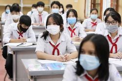 Hà Nội yêu cầu công khai đầu mối tiếp nhận phản ánh lạm thu, dạy thêm, học thêm