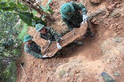 Tìm thấy thêm nhiều hài cốt liệt sĩ tại phường Quảng Trị