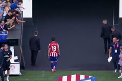 Arsenal đang trở thành lối thoát duy nhất cho Julian Alvarez