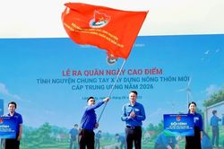Trung ương Đo&agrave;n ra qu&acirc;n cao điểm t&igrave;nh nguyện x&acirc;y dựng n&ocirc;ng th&ocirc;n mới tại L&acirc;m Đồng