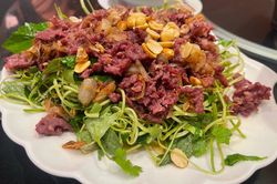Chuyên gia chỉ rõ giá trị dinh dưỡng của thịt trâu và lưu ý khi ăn