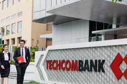 Techcombank chia cổ tức bằng cổ phiếu để tăng mạnh vốn điều lệ