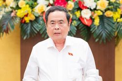 Chủ tịch Quốc hội: Không để một quy định lạc hậu làm mất một cơ hội phát triển