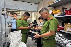 Phát hiện, xử lý cơ sở kinh doanh cà phê không rõ nguồn gốc