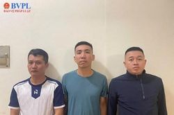 Phê chuẩn khởi tố 3 đối tượng ép buộc người khác viết giấy vay nợ