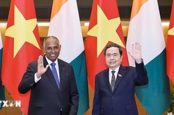 Chủ tịch Quốc hội Côte d'Ivoire kết thúc chuyến thăm chính thức Việt Nam