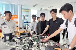 Đề xuất chính sách mới hỗ trợ người học, giảng viên đi học tập, nghiên cứu ở nước ngoài