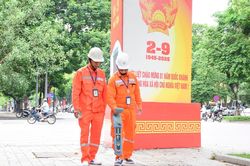 EVNHANOI sẵn sàng bảo đảm cung cấp điện an toàn, ổn định phục vụ ngày lễ Quốc khánh 2/9