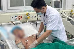 Nam t&agrave;i xế sốt cao rồi co giật, mất &yacute; thức: B&aacute;c sĩ ph&aacute;t hiện thủ phạm đ&aacute;ng sợ