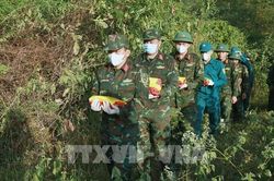 Những bước ch&acirc;n t&igrave;m đồng đội tr&ecirc;n đỉnh H&ograve;n Chảo