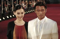 Tạ Đ&igrave;nh Phong v&agrave; Trương B&aacute; Chi lộ loạt dấu hiệu h&agrave;n gắn?