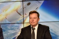 SpaceX có kế hoạch xây dựng cảng vũ trụ trị giá 100 tỷ USD