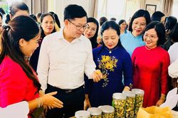 Livestream kết nối ti&ecirc;u thụ, n&acirc;ng tầm sản phẩm OCOP của phụ nữ Th&aacute;i Nguy&ecirc;n