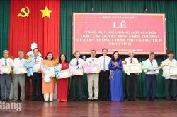 An Châu trao Huy hiệu Đảng cho 74 đảng viên