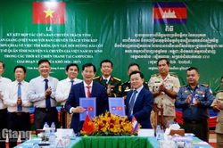 An Giang v&agrave; Kep tiếp tục t&igrave;m kiếm, quy tập h&agrave;i cốt liệt sĩ