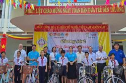 Giữ gốc rễ vững bền trước 'cơn gió ngược'