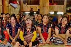 Chung tay xây dựng nếp sống văn minh