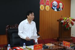 Thống nhất chương trình, tài liệu bồi dưỡng cán bộ, công chức