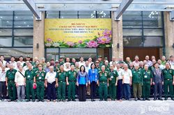Bộ Nội vụ tiếp đoàn đại biểu người có công thành phố Đồng Nai