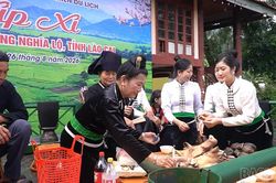 UBND phường Nghĩa Lộ tổ chức chương trình Tết Xíp Xí của đồng bào Thái