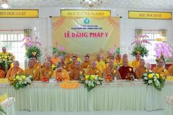 TP.HCM: Ni viện Phước Long trang nghiêm lễ dâng pháp y, cài hoa hồng mùa Vu Lan
